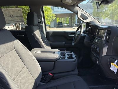 2024 Chevrolet Silverado 1500 — photo 21 view