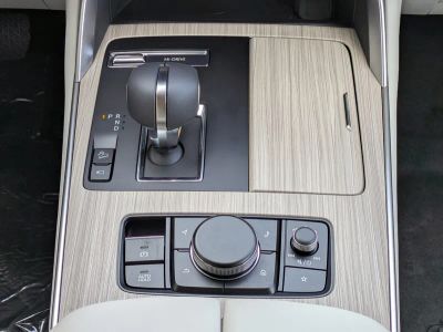 2026 Mazda CX-90 — photo 17 view