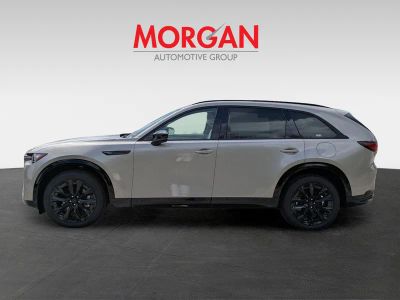2026 Mazda CX-90 — photo 8 view