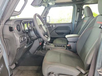 2026 Jeep Wrangler — photo 18 view