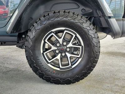 2026 Jeep Wrangler — photo 7 view