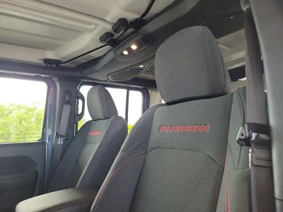 2026 Jeep Wrangler — photo 19 view