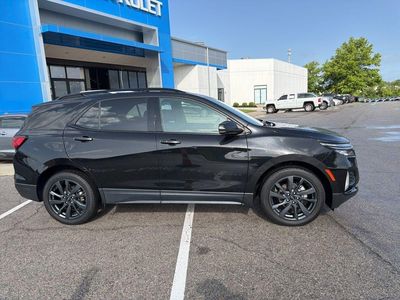 2022 Chevrolet Equinox - Photo 2