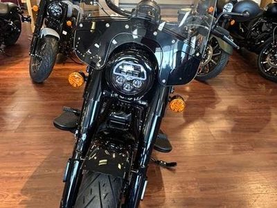 2025 Indian Motorcycle Super Chief Dark Horse Black Metallic - Photo 1