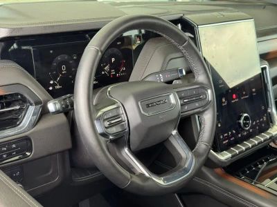2025 GMC Yukon XL - Photo 21