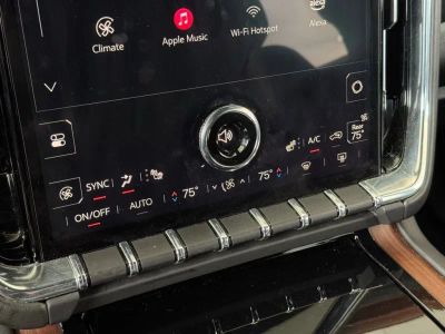 2025 GMC Yukon XL - Photo 44