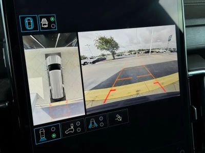 2025 GMC Yukon XL - Photo 5