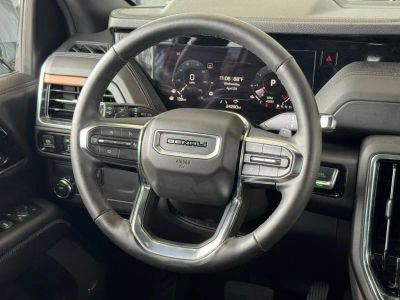 2025 GMC Yukon XL - Photo 28