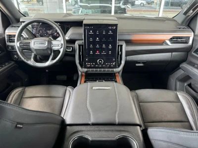 2025 GMC Yukon XL - Photo 27