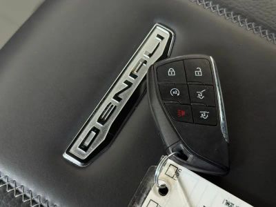 2025 GMC Yukon XL - Photo 46