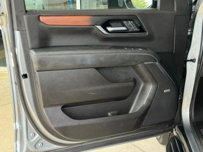 2025 GMC Yukon XL - Photo 30