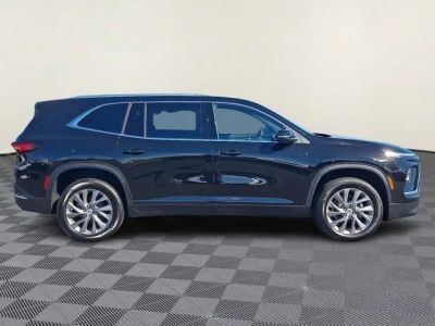 2026 Buick Enclave — detail view
