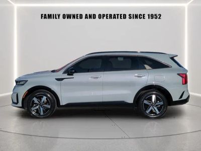2022 Kia Sorento — rear three-quarter view