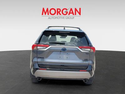 2020 Toyota RAV4 — detail view
