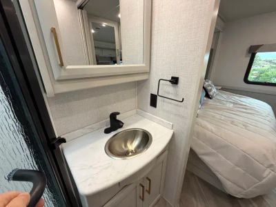 2026 Fleetwood BOUNDER - Photo 21