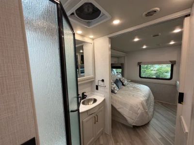 2026 Fleetwood BOUNDER - Photo 18