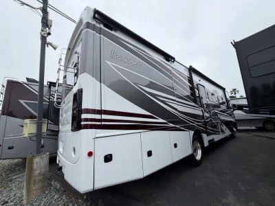 2026 Fleetwood BOUNDER - Photo 29