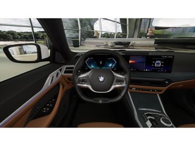 2026 BMW i4 - Photo 13