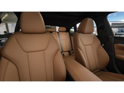 2026 BMW i4 - Photo 11