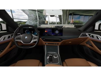 2026 BMW i4 - Photo 10