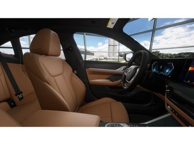 2026 BMW i4 - Photo 9