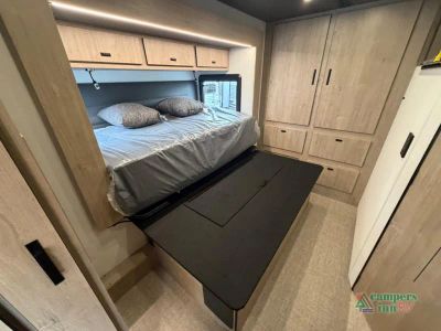 2027 Grand Design Lineage Series F — photo 17 view