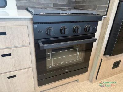 2027 Grand Design Lineage Series F — photo 13 view
