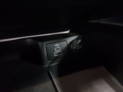 2025 Ford Escape — photo 18 view