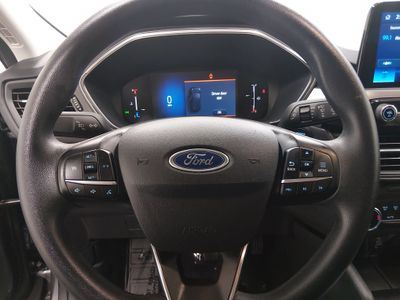 2025 Ford Escape — photo 12 view