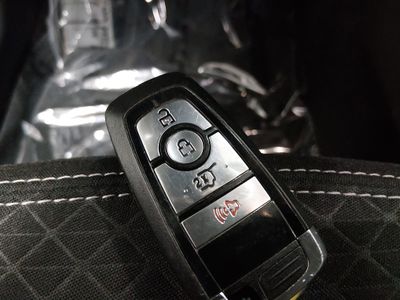 2025 Ford Escape — photo 15 view