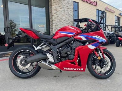 2026 Honda CBR650R E-Clutch - Photo 8