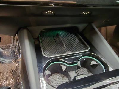2026 BMW 5 Series — photo 28 view