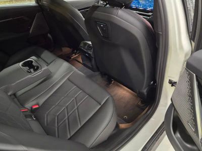 2026 BMW 5 Series — photo 33 view