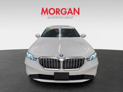 2026 BMW 5 Series — photo 8 view