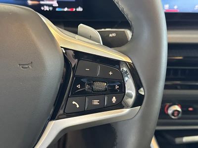 2025 BMW 2 Series — photo 18 view