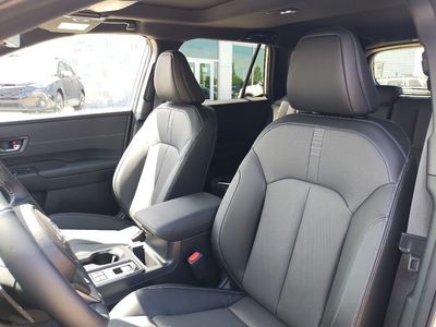 2026 Subaru Outback — photo 23 view