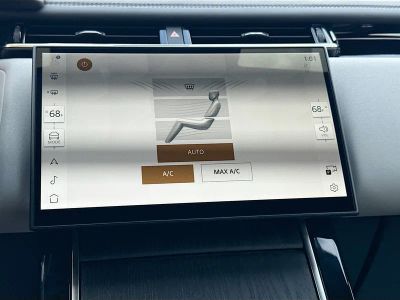 2026 Land Rover Range Rover Velar — photo 33 view