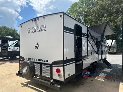 2026 Forest River RV Cherokee Grey Wolf Black Label - Photo 8