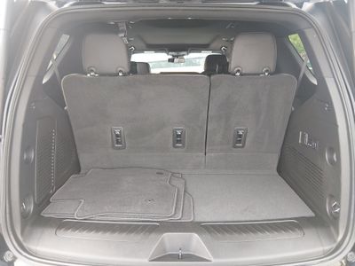 2023 Chevrolet Tahoe - Photo 11