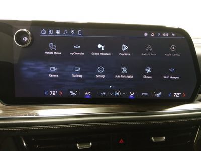 2025 Chevrolet Suburban - Photo 17