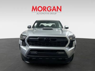 2026 Toyota Tacoma 4WD — photo 8 view