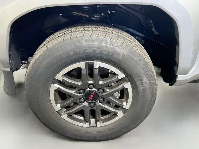 2026 Toyota Tacoma 4WD — photo 11 view