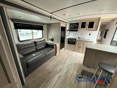 2021 Coachmen RV Spirit Ultra Lite - Photo 6