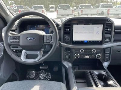 2026 Ford F-150 — photo 10 view