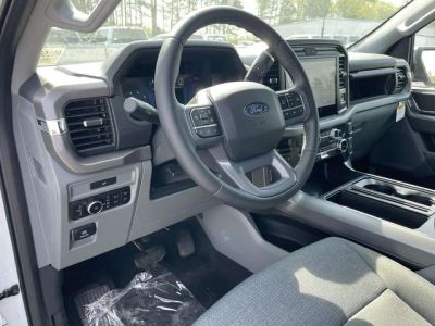 2026 Ford F-150 — photo 16 view