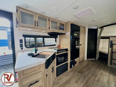 2027 Forest River RV Cherokee Grey Wolf — photo 14 view