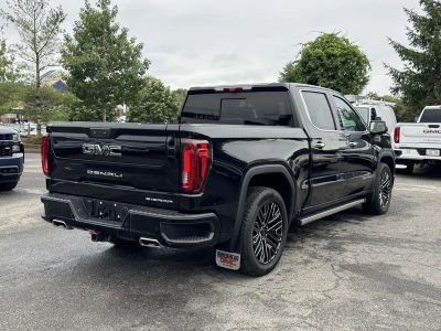 2022 GMC Sierra 1500 — detail view