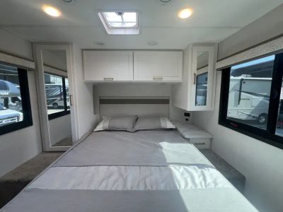 2027 Thor Motor Coach CHATEAU — photo 16 view