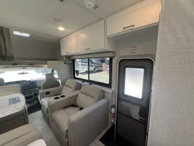 2027 Thor Motor Coach CHATEAU — photo 13 view