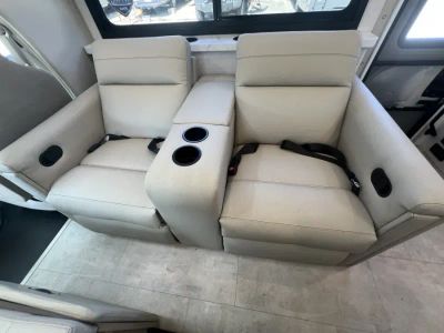 2027 Thor Motor Coach CHATEAU — photo 14 view